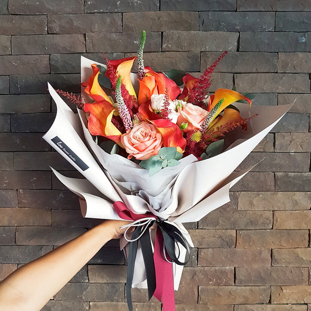 Calla Lilies Bouquet - Lou Flower Studio