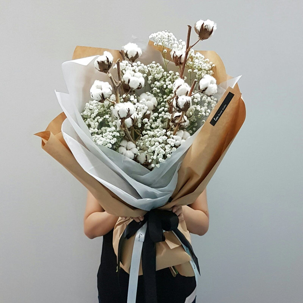Cotton Blooms Bouquet - Lou Flower Studio